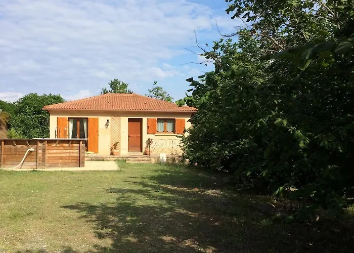 Vakantiehuis Maison Avec Piscine Sans Voisinage A 4km De La